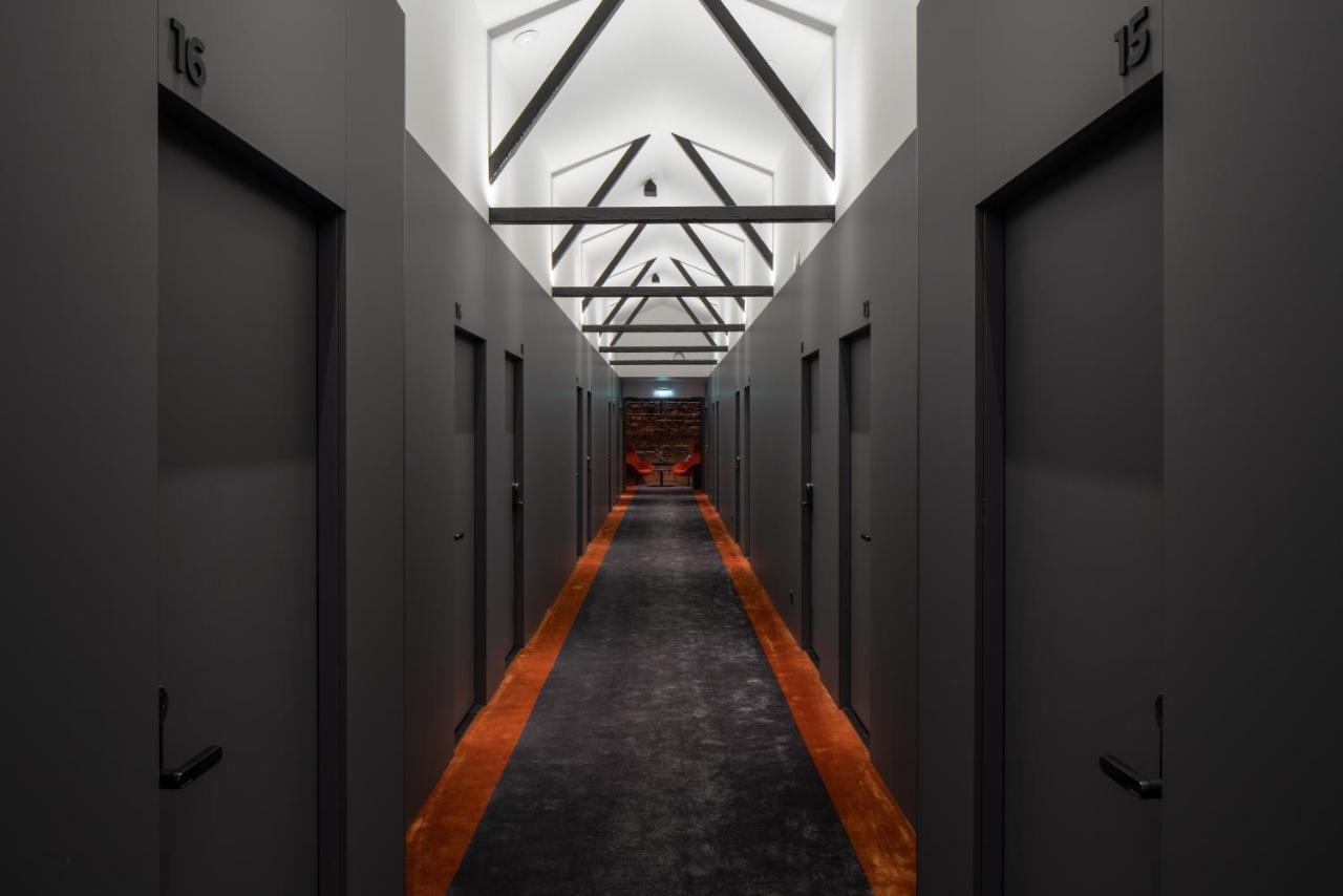 Dunten Hotel Tallin Exterior foto