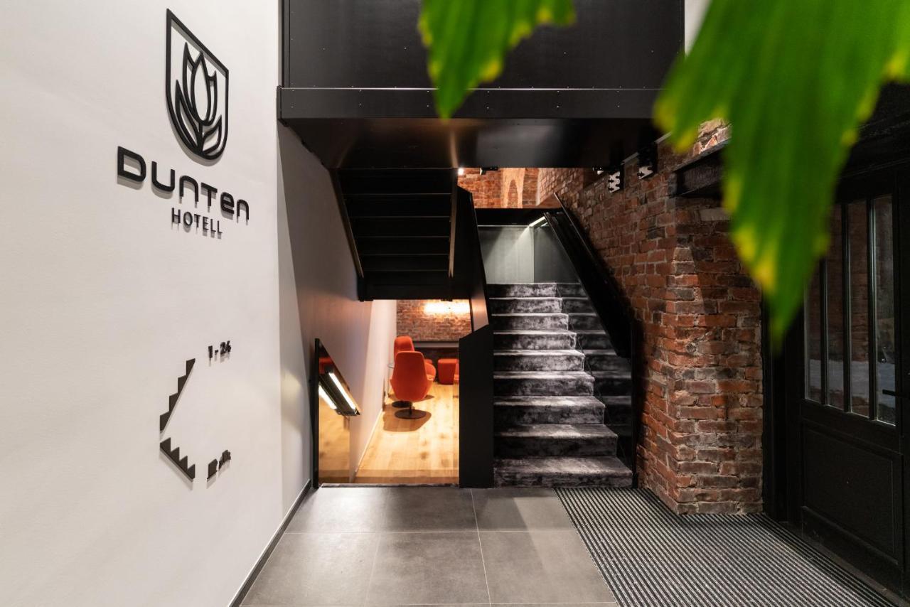 Dunten Hotel Tallin Exterior foto